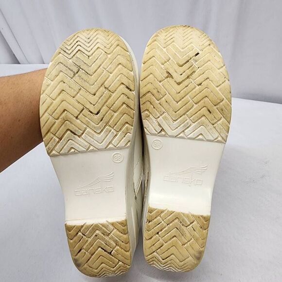 Dansko Professional Slip-On Clogs Women's 38 US 7.5 White Nursing Healthcare - Picture 7 of 8